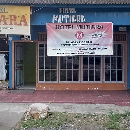 Hotel Mutiara Batulicin Redpartner Kampung Baru 外观 照片